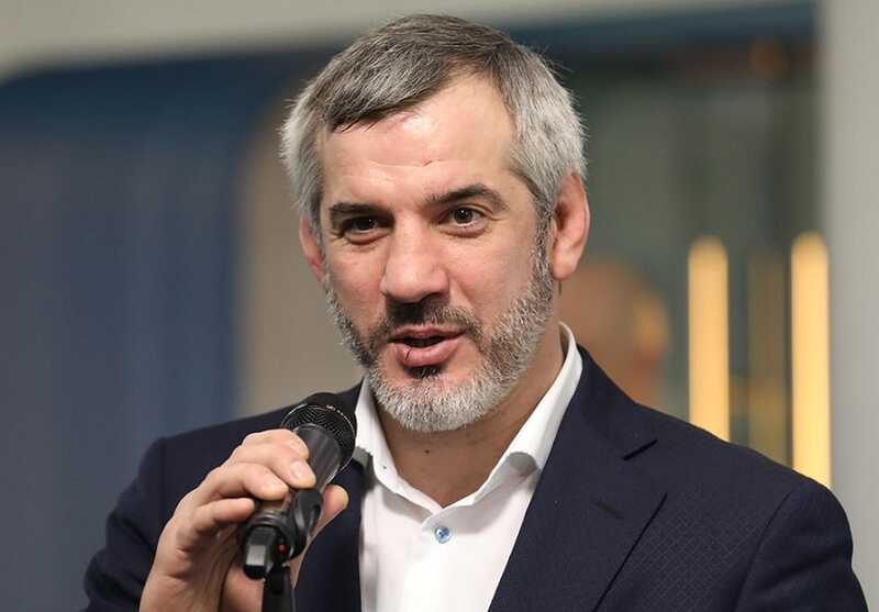 Олимпийский чемпион Бувайсар Сайтиев мог случайно выпасть из окна, что привело к его гибели в результате полученных травм