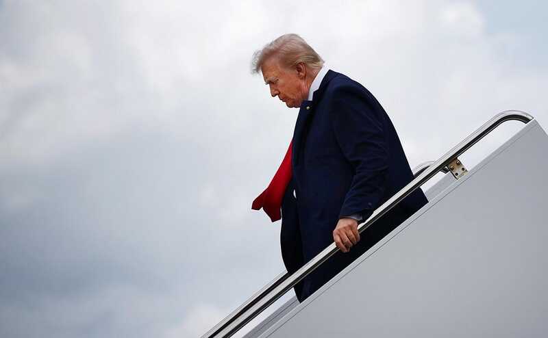 Белый дом оценил краткую беседу Трампа и Зеленского как «очень продуктивную»