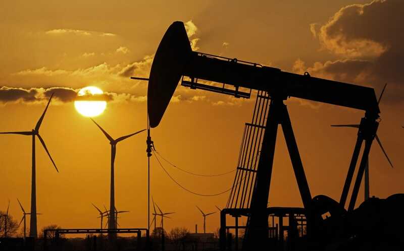 Саудовская Аравия увеличила переработку нефти до рекордного уровня, чтобы компенсировать убытки от дешевого сырья