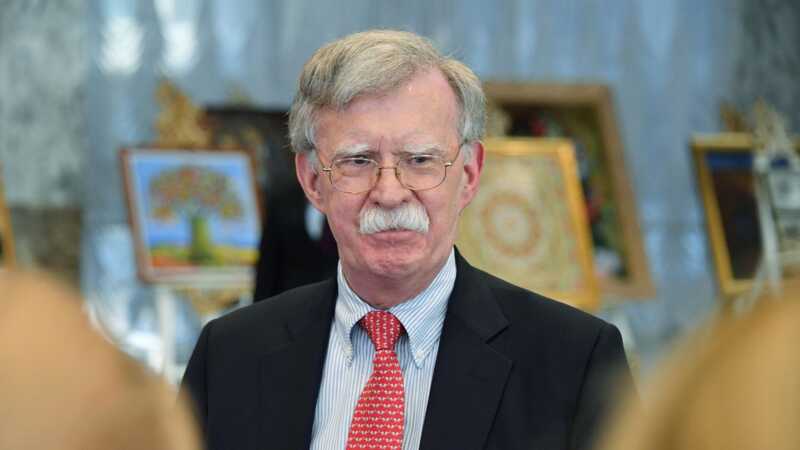 Болтон предсказал, что Трамп может прекратить оказывать поддержку Украине в обмен на Нобелевскую премию
