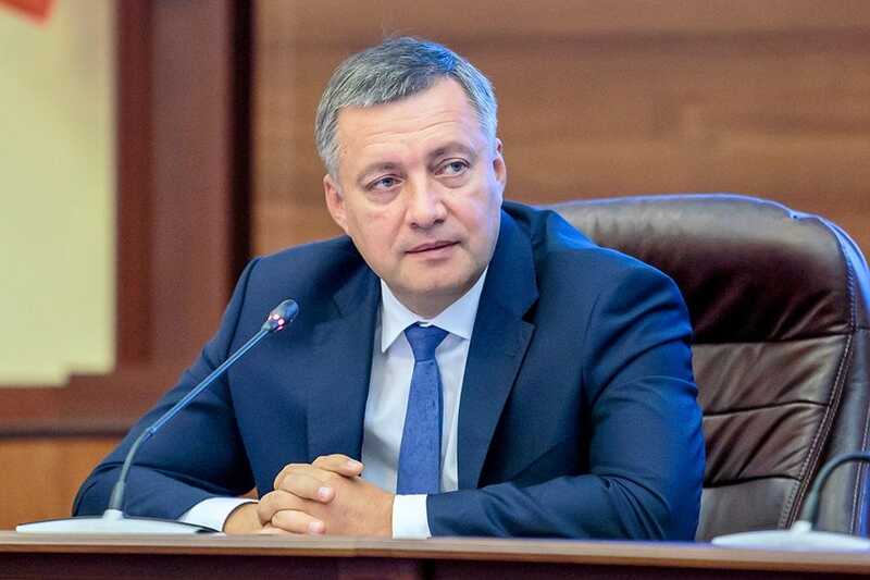 Губернатор Иркутской области Игорь Кобзев пообещал наградить жителей, которые пытались сбивать дроны