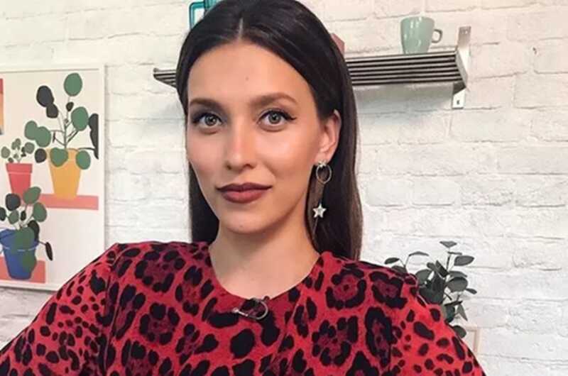 Телеведущая Регина Тодоренко показала округлившийся живот и подтвердила, что ждёт третьего ребёнка