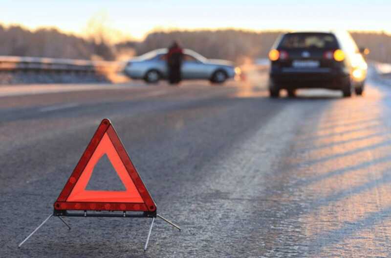 В Башкирии мотоцикл на скорости столкнулся с автомобилем: пострадали подростки