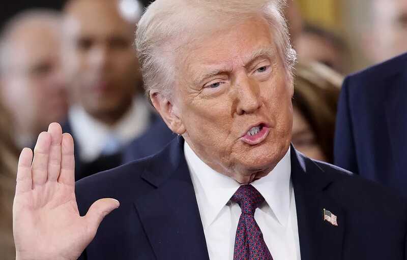 В Белом доме рассматривают возможность отказа Трампа от дипломатических мер и прекращения поставок оружия Украине