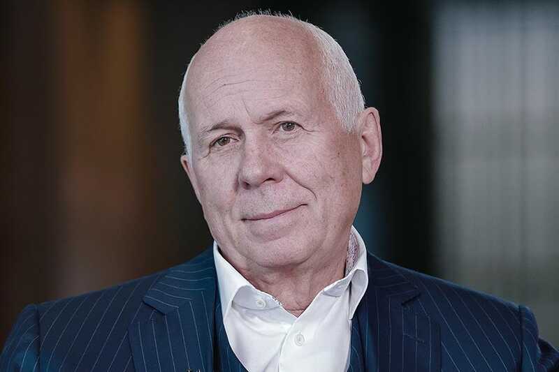 Сергей Чемезов появился в "дубайском кооперативе" вместе с миллиардерами из списка Forbes