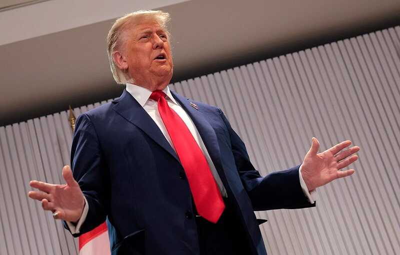 Решение США разошлось с позицией Киева: Трамп поддержал план Путина по передаче части Донбасса