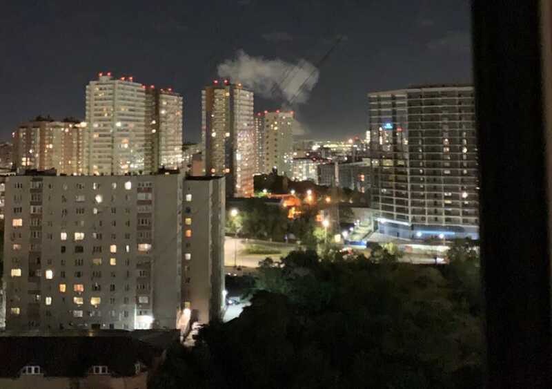 В Ростове-на-Дону раздались взрывы: вспыхнул пожар