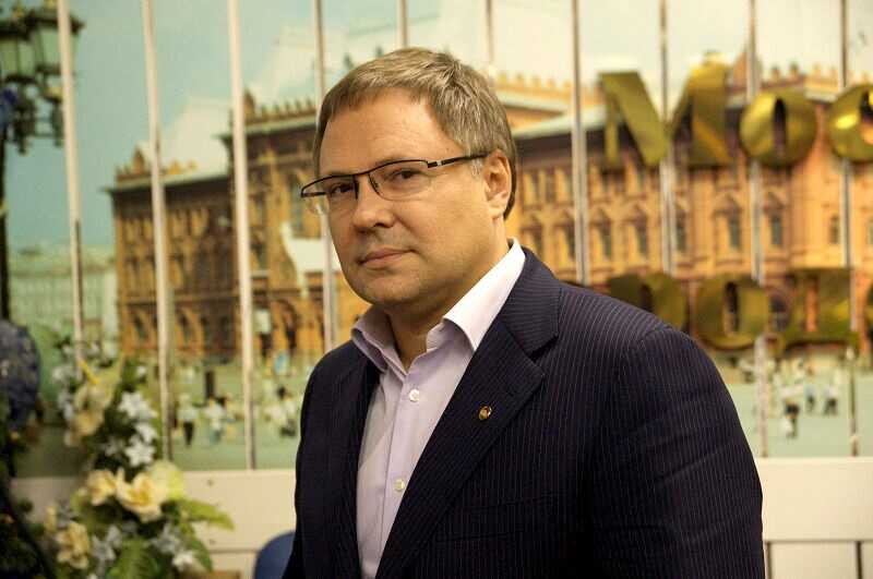Бывшему вице-губернатору Самары Геннадию Гендину снова предъявили обвинение в хищении миллионов